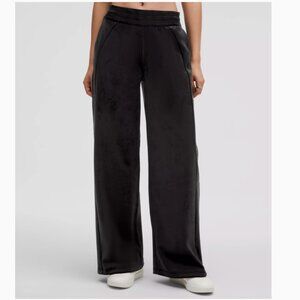 Lululemon Scuba Mid-Rise Wide-Leg Pant Velvet Black